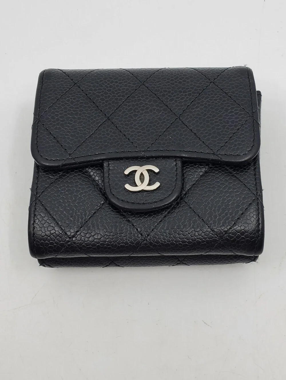 Chanel 2010 Bifold With Coin Purse Compact Wallet